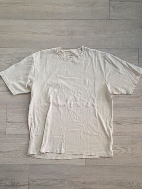 Geoffrey Beene Men's Short Sleeve Ribbed Tee in Light Cream